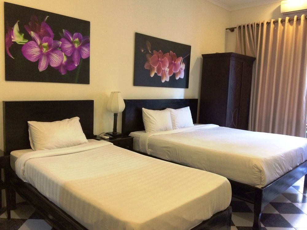 Thanh Binh 2 Hotel Хоян Екстер'єр фото